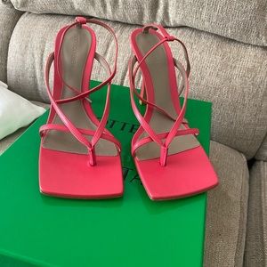 Bottega Veneta shoes pink leather sandal heels.